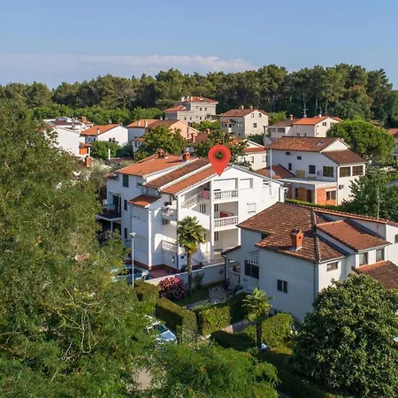 Somi Apartman Porec
