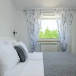 Somi Apartment Porec