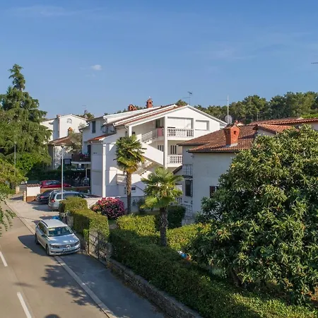 Somi Apartman