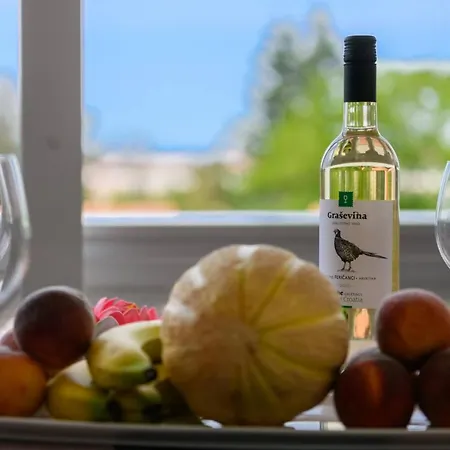 Somi Апартаменти Пореч